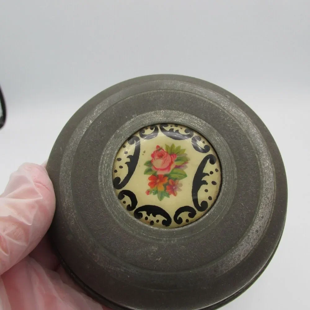 N/A aluminum round